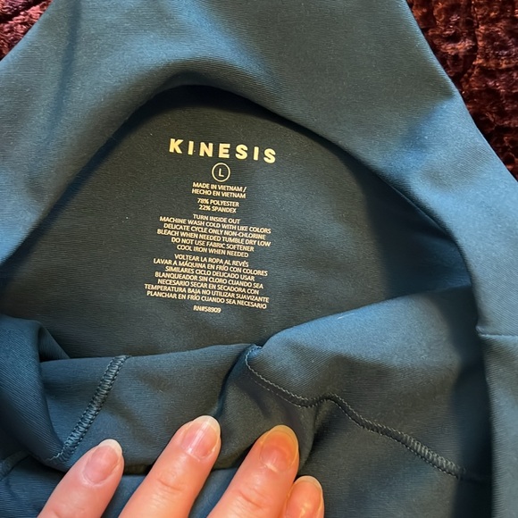 Teal exercise crop top - Picture 3 of 6